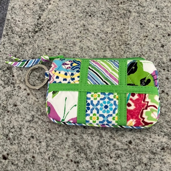 Vera Bradley Colorful Patchwork Wristlet Keychain😍 - Picture 1 of 1